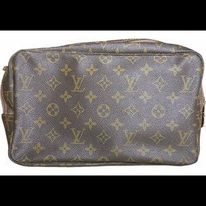 Louis Vuitton Trousse Toilette 28 Monogram Canvas